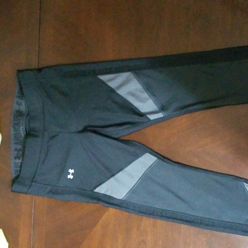 Shorts - Picture 5 of 8